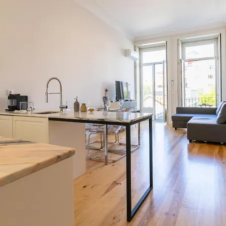 Lägenhet Duque Flat - Ac & Balcony By Lovelystay *