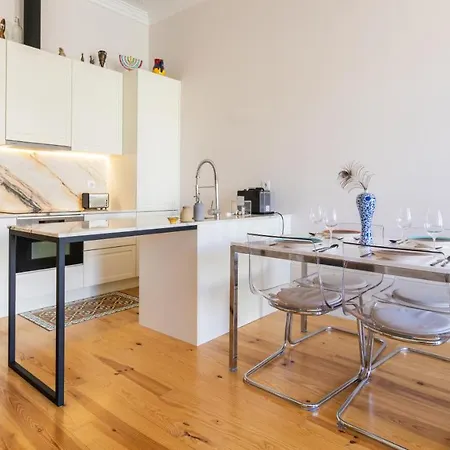 Duque Flat - Ac & Balcony By Lovelystay * פורטו