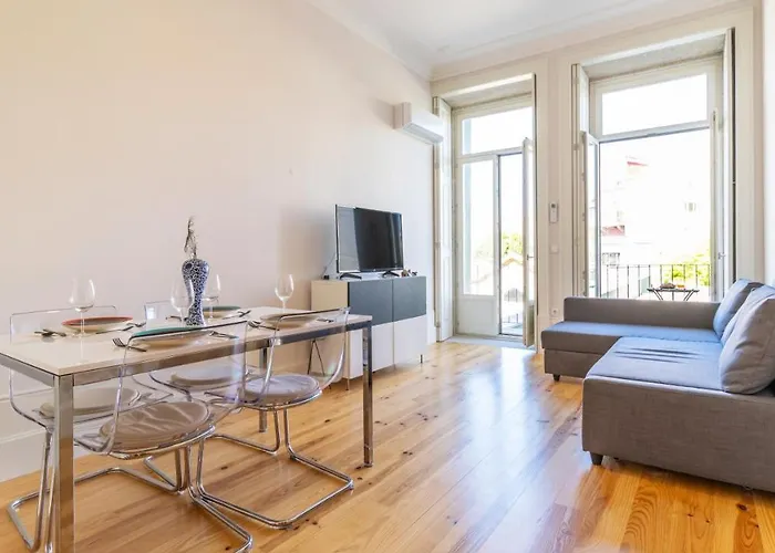 Duque Flat - Ac & Balcony By Lovelystay Apartman *