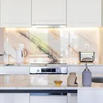 Duque Flat - Ac & Balcony By Lovelystay