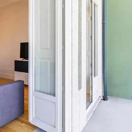 Duque Flat - Ac & Balcony By Lovelystay Lägenhet Oporto