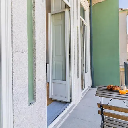 Duque Flat - Ac & Balcony By Lovelystay Porto